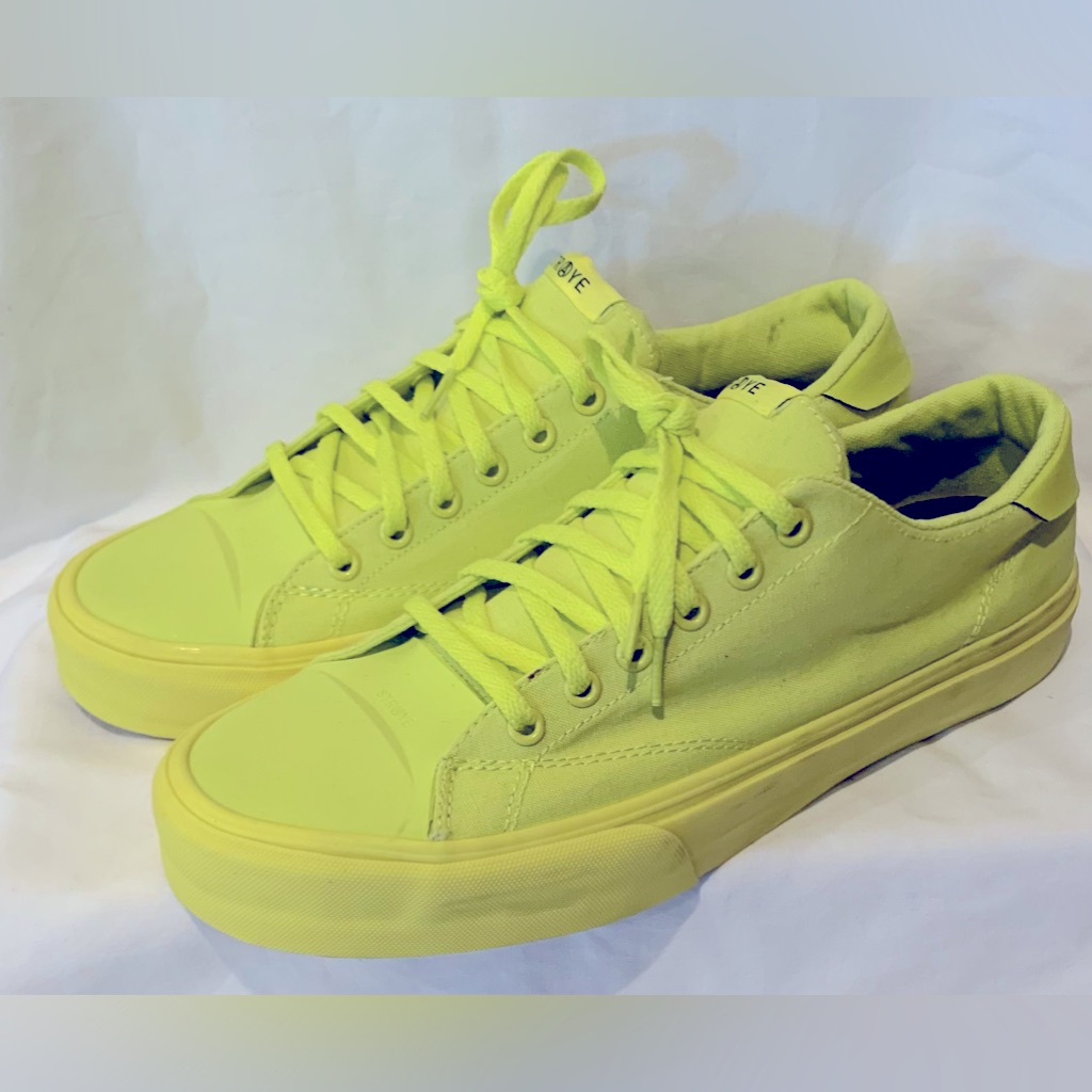 Straye Shoes